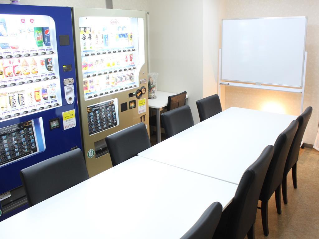 Hotel Livemax Budget Tokyo Hamura Ekimae Exterior foto